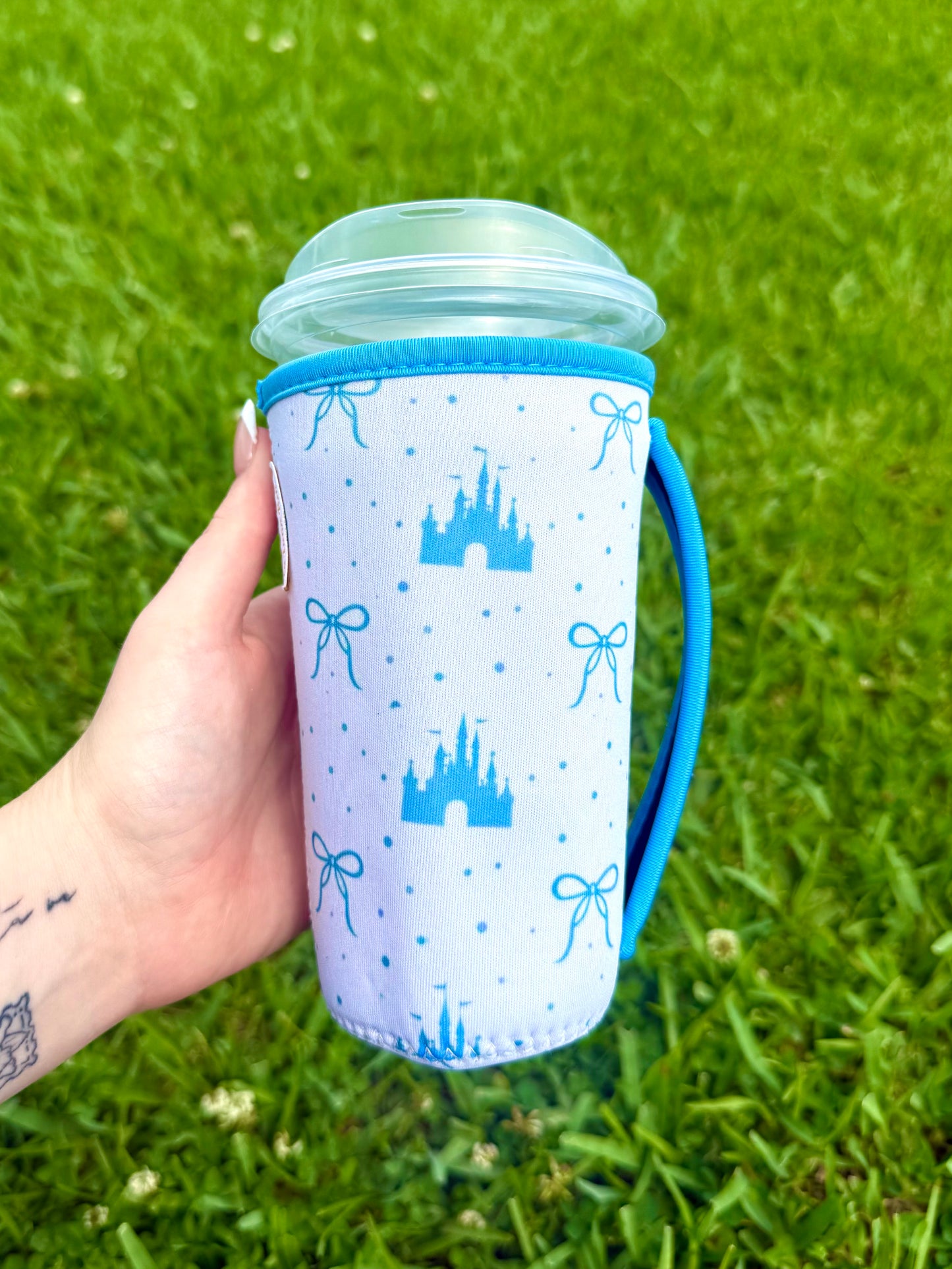 Blue Castle Large W Handle