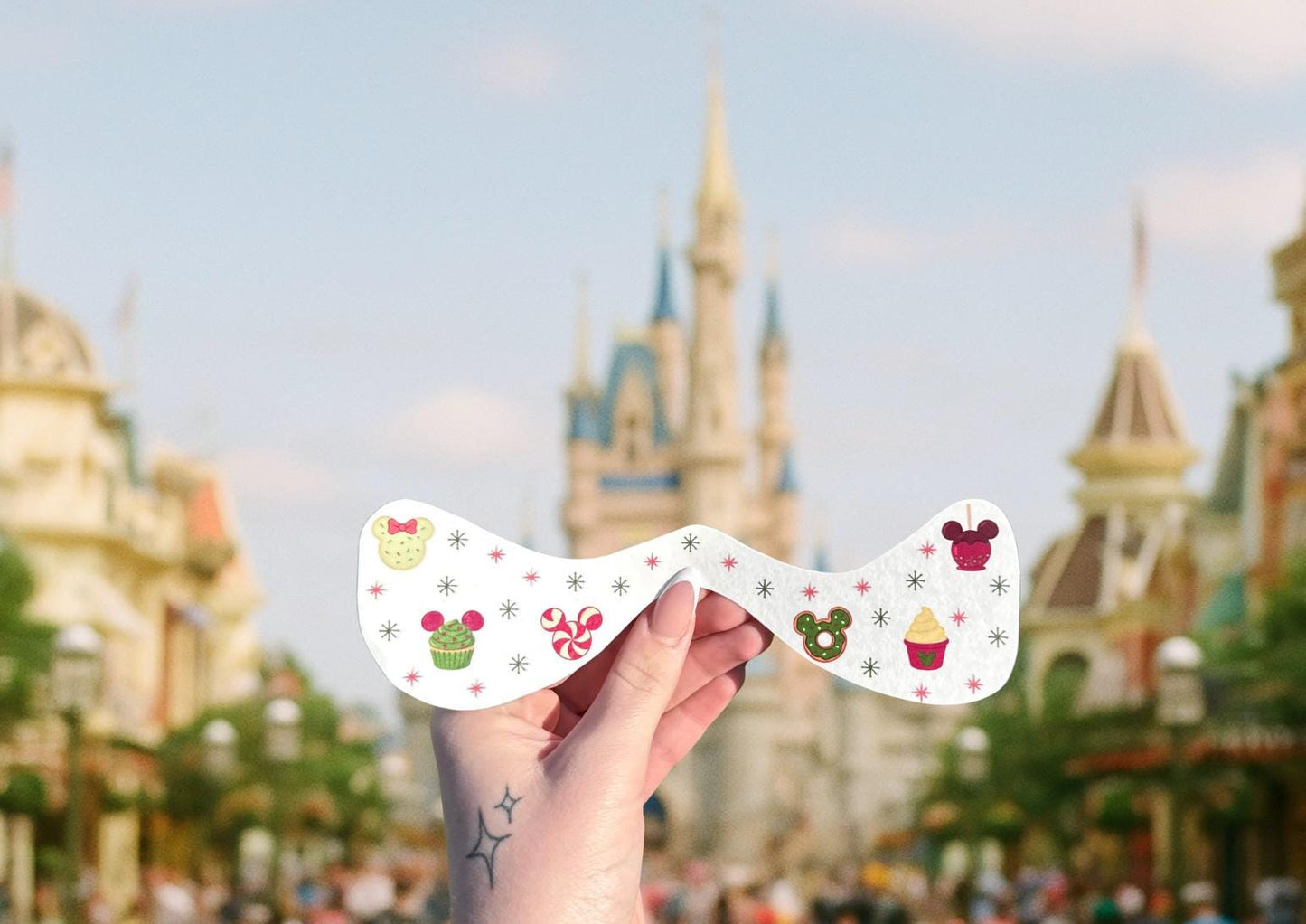 FACE SPARKLES Mickey Christmas Snacks