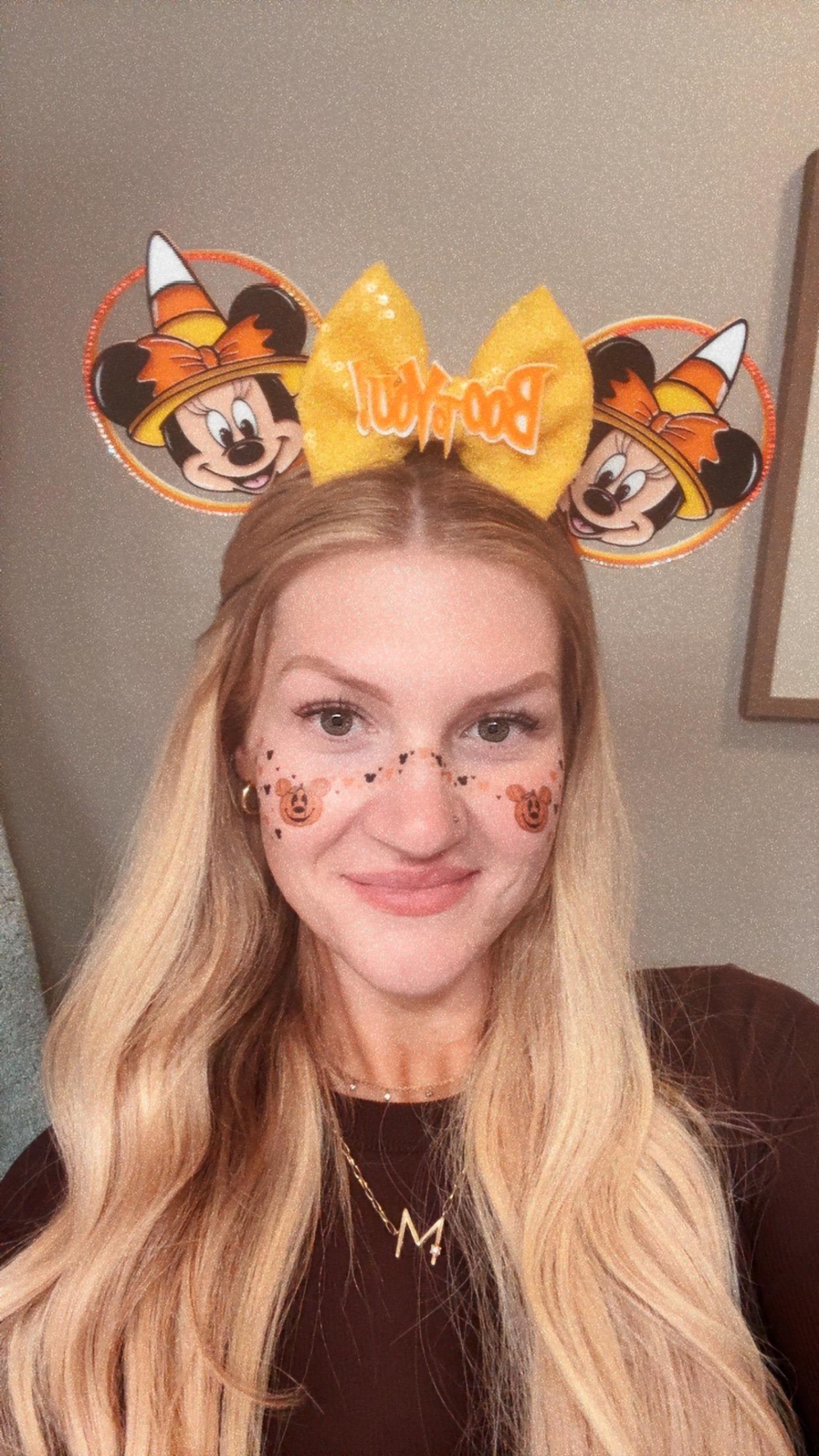 FACE SPARKLES Mickey Pumpkins