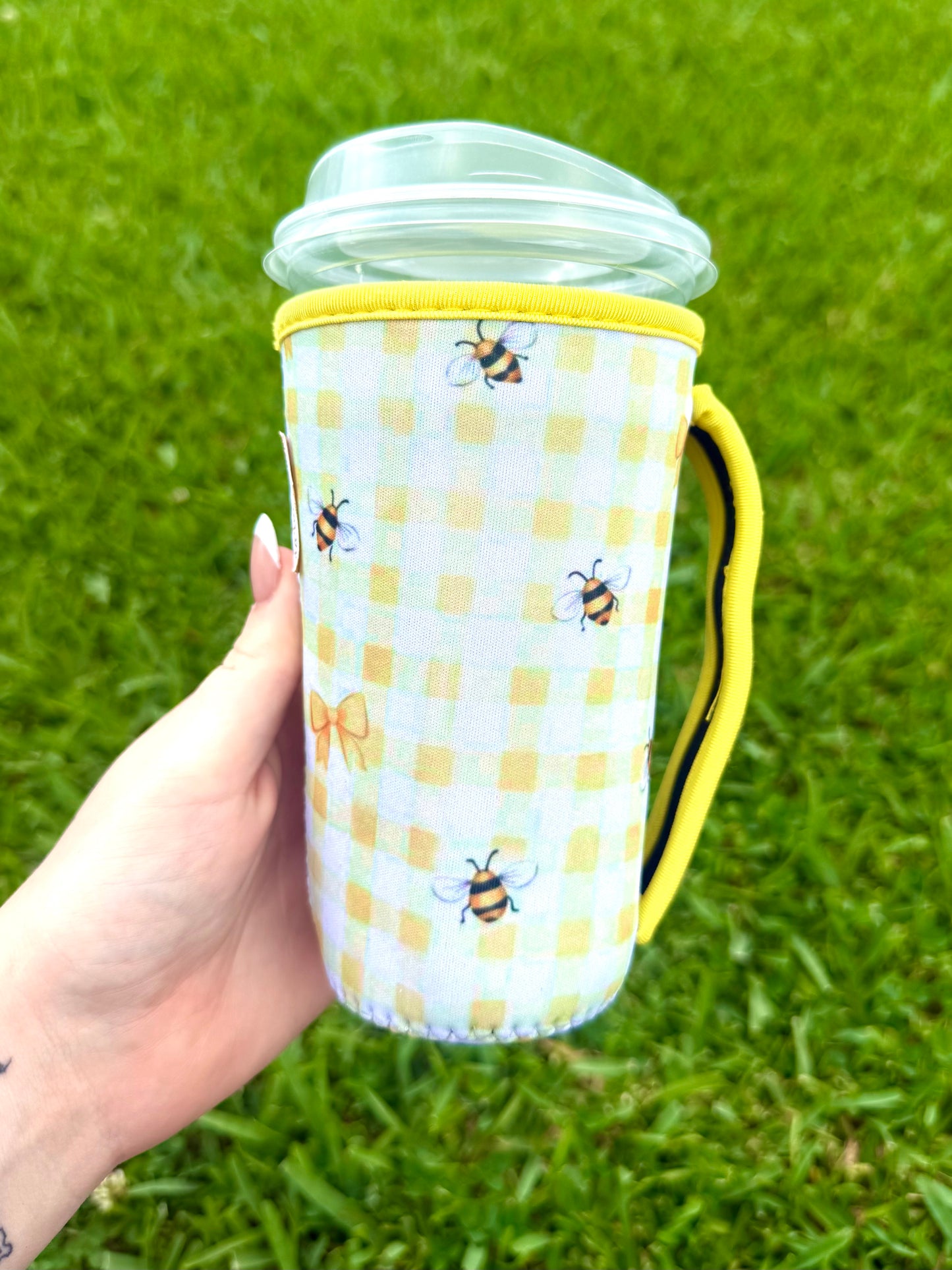 Bee Large W Handle