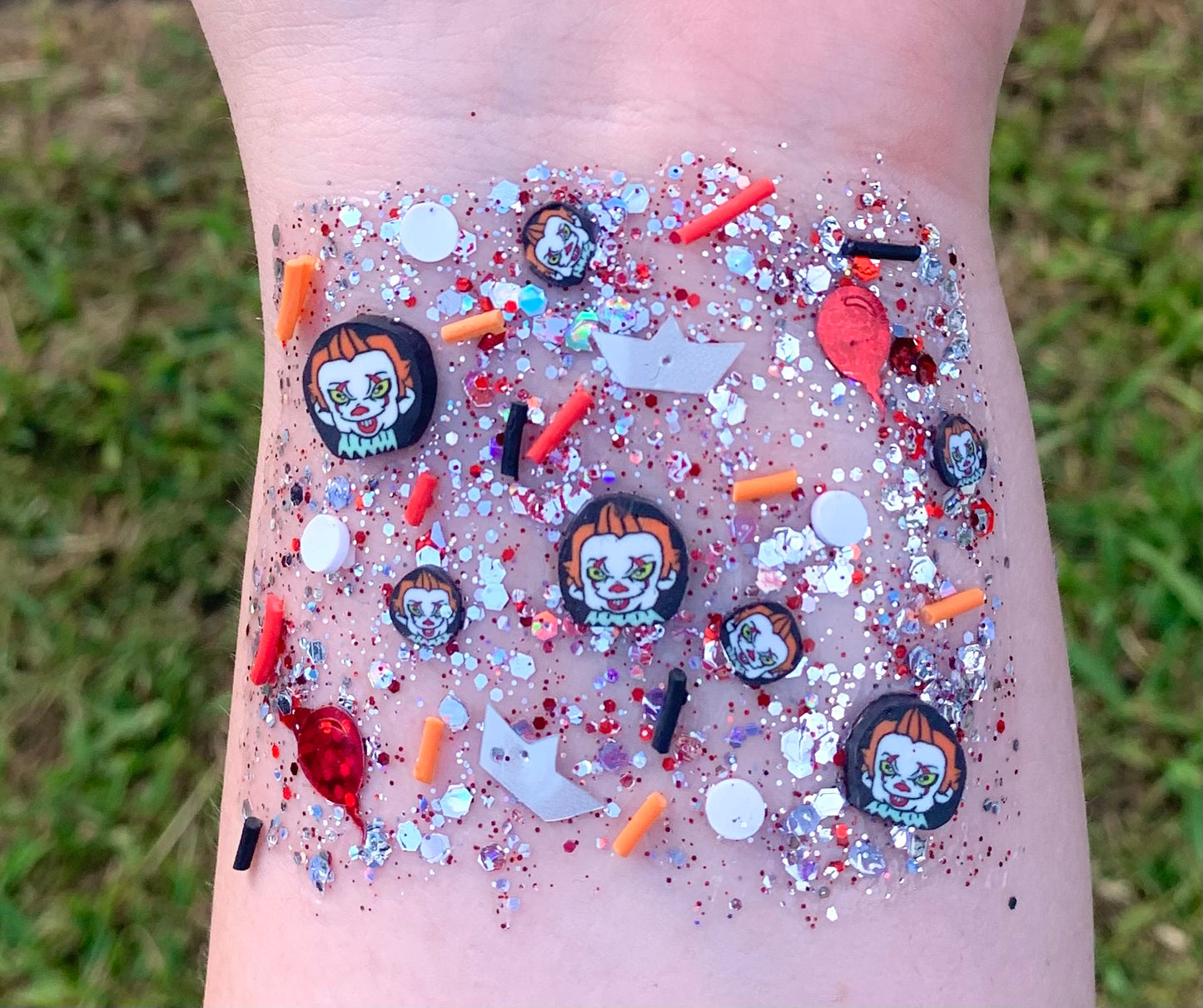 Pennywise Organic Hair/Body/Face Halloween Glitter