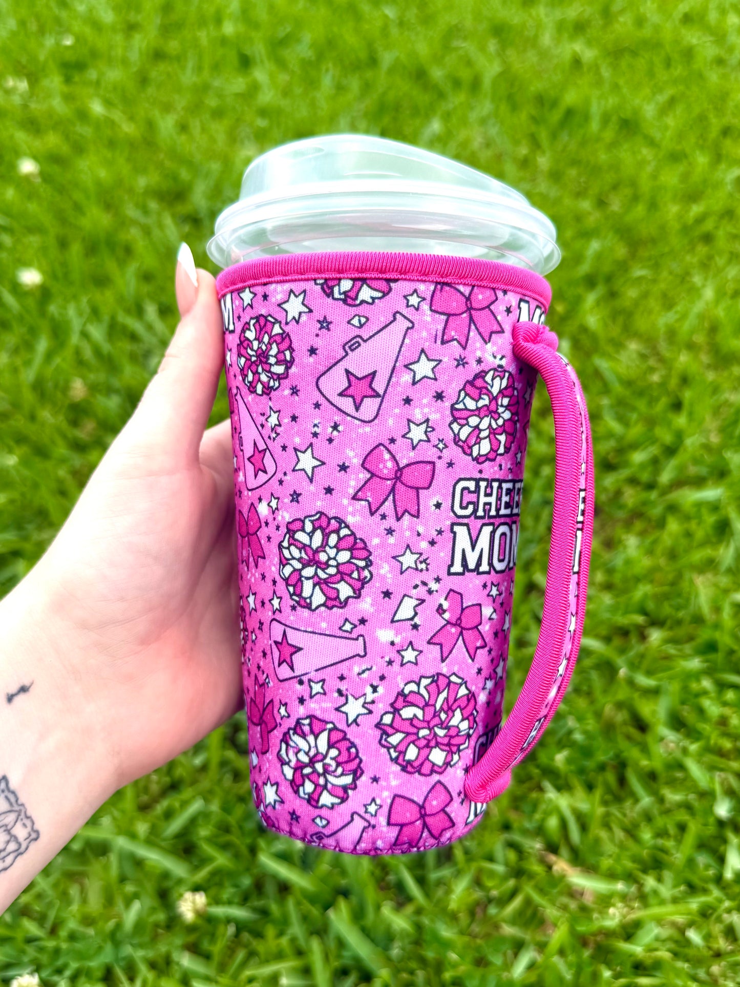 Cheer Mom Large W Handle