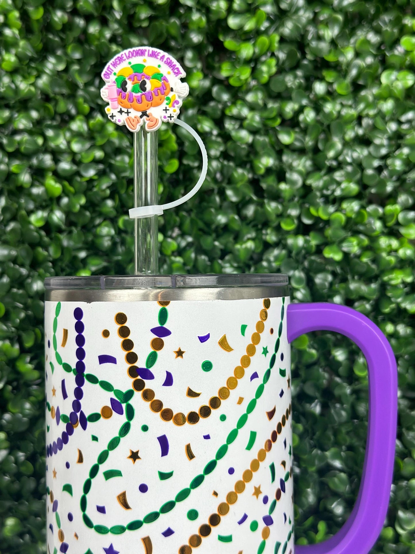 Out Here Lookin Like a Snack King Cake Mardi Gras Straw Topper